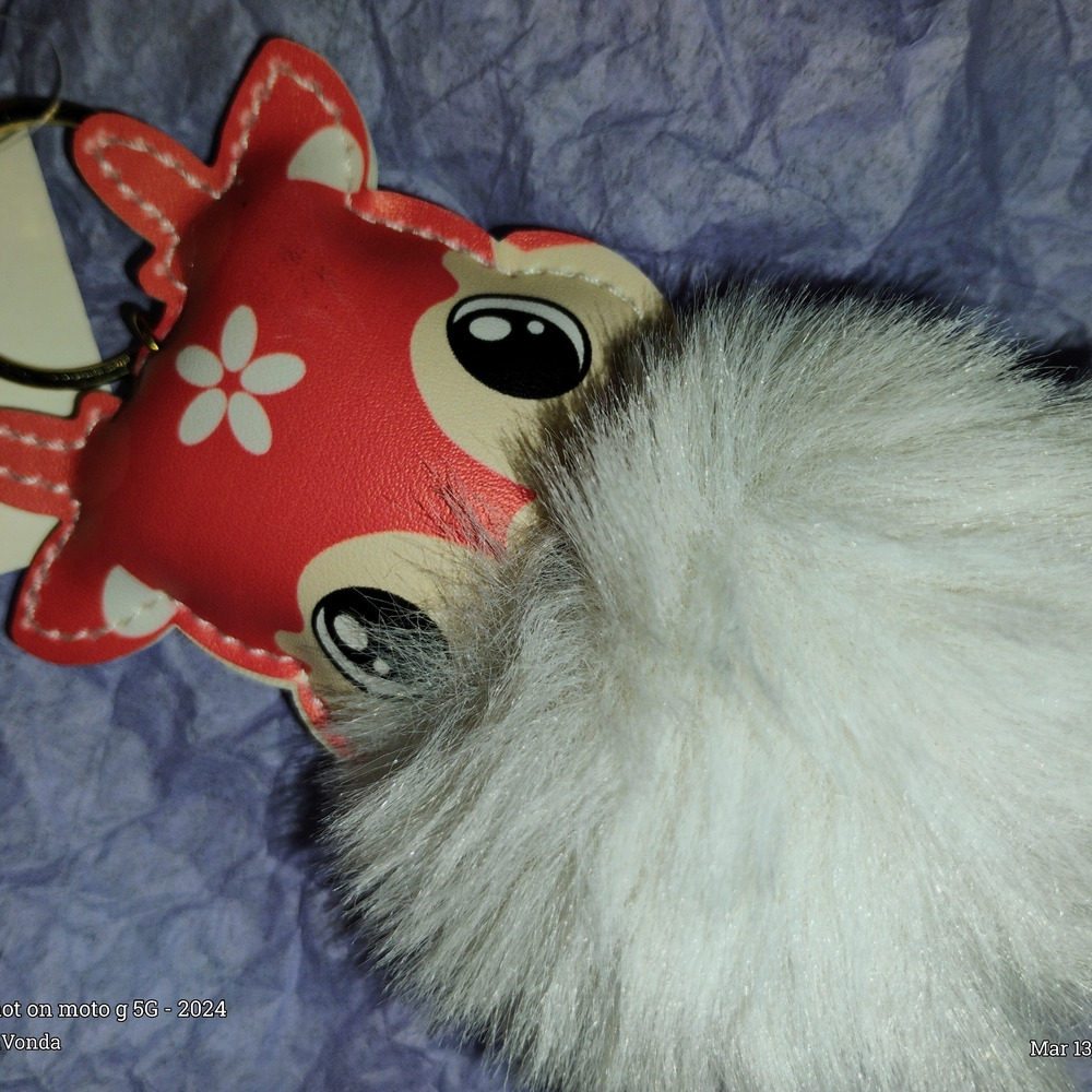 Source Unknown Red and Cream Cartoon Fox Keychain with White Faux Fur Pom